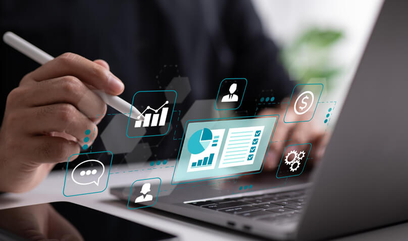 Comparison-Odoo-VS-Salesforce (1)